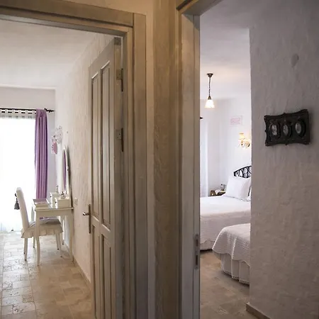 Aurora Bed & Breakfast Alacati