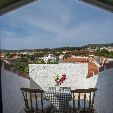 Bed & Breakfast Aurora Alaçatı