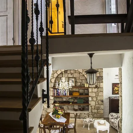 Aurora Bed & Breakfast Alaçatı